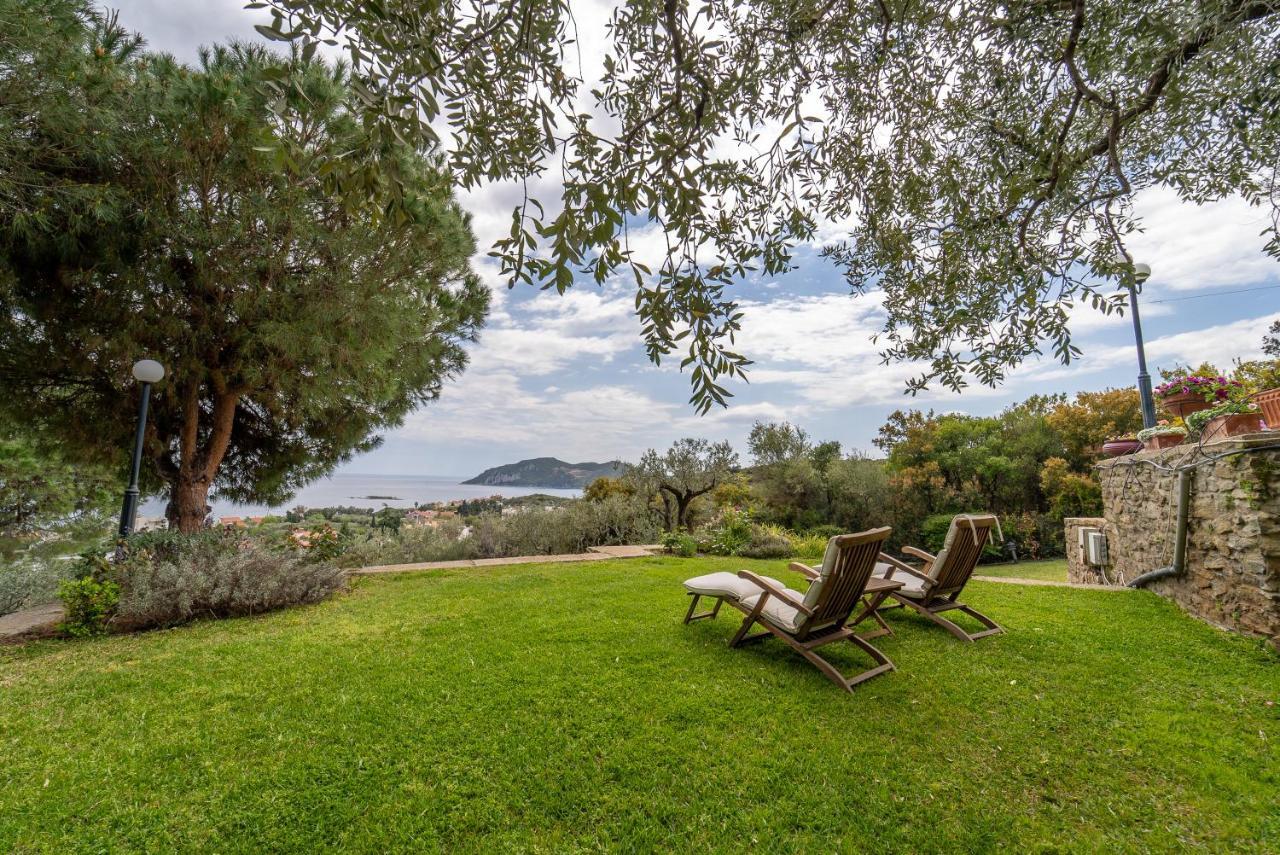 Villa Elia Kavala - Mediterranean Holiday Villa ปาเลออน ซิฟลิคิออน ภายนอก รูปภาพ